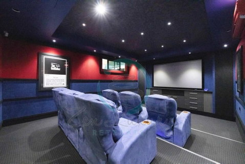 ZenLux: 4BR Bayview Mansion Infinity Pool + Cinema - Accommodation QLD 0
