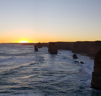 Luxury Private Great Ocean Road Tour up to 11 people - Entire Vehicle - Accommodation QLD