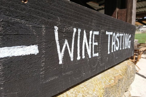 Valleys Of Vino Tour - Accommodation QLD 2