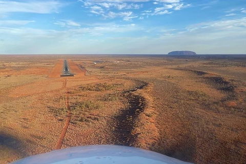 Scenic Flight: Uluru Rock Blast - Accommodation QLD 4