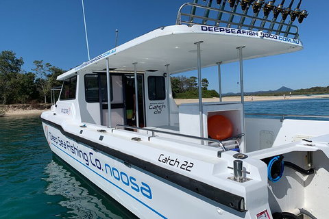 Full Day 9.5 Hour Offshore Fishing Charter - Accommodation QLD 0