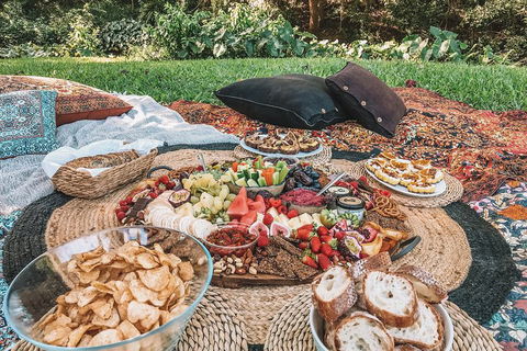 A Picnic In Byron Bay - Accommodation QLD 1