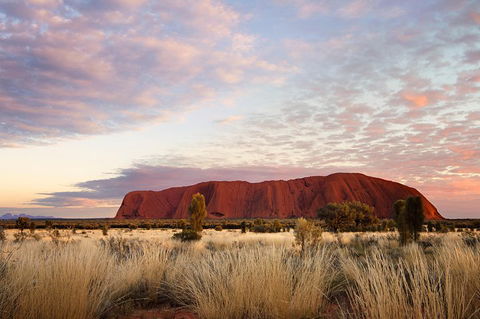 Uluru (Ayers Rock) Base And Sunset Half-Day Trip With Opt Outback BBQ Dinner - Accommodation QLD 3