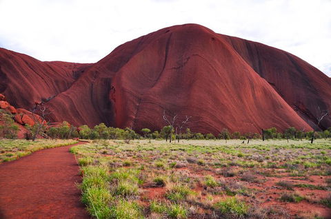 Ayers Rock Combo: Uluru Base And Sunset Plus Uluru Sunrise And Kata Tjuta With An Optional BBQ Dinner Or Kings Canyon Day Trip - Accommodation QLD 5