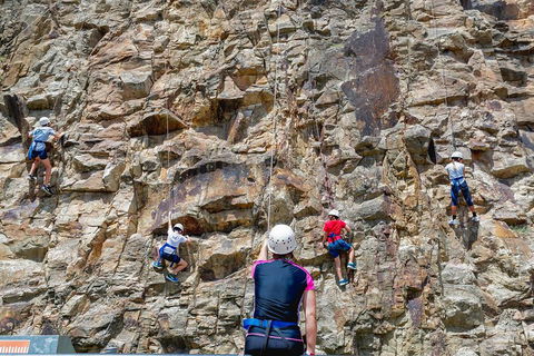 Rock Climbing At The Kangaroo Point Cliffs In Brisbane - Accommodation QLD 2