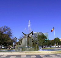 Explore Adelaide City Tour Haigh's Tasting Chocolate  Adelaide Oval Tour - Accommodation QLD
