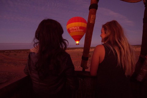 Early Morning Ballooning In Alice Springs - Accommodation QLD 1