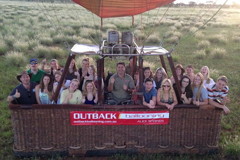 Early Morning Ballooning In Alice Springs - Accommodation QLD 3