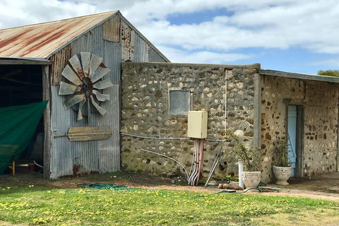 Kangaroo Island Half Day Food And Wine Trail Tour - Accommodation QLD 1