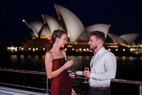 Sydney Harbour Dinner Cruise - Accommodation QLD 3