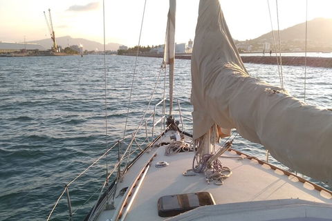 Townsville Small Group Early Morning Sailing Cruise Boat Tour Charter Hire - Accommodation QLD 1