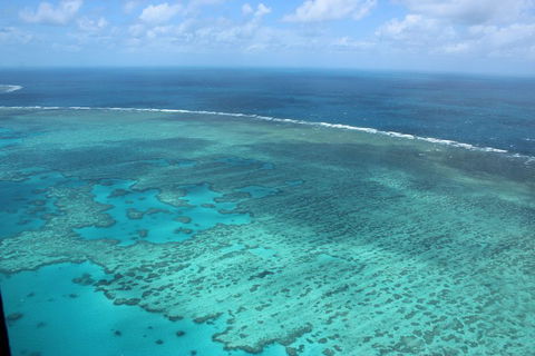 Reef And Island Scenic Flight From Airlie Beach - Accommodation QLD 1