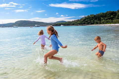 Whitehaven Beach And Daydream Island Cruise - Accommodation QLD 3
