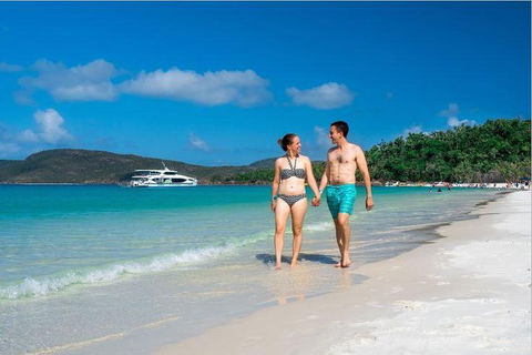 Whitehaven Beach Half-Day Cruises - Accommodation QLD 3