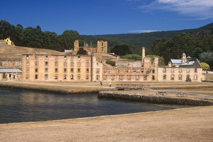  Accommodation QLD