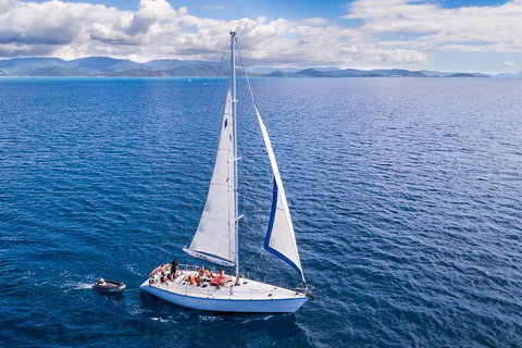 2 Night Small Group Whitsundays Sailing Adventure Aboard Mandrake - Accommodation QLD 3