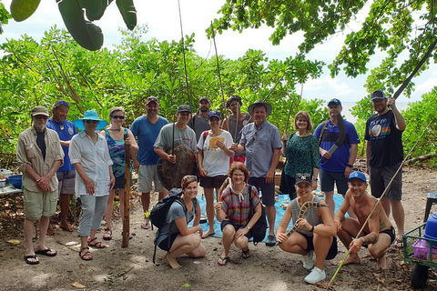 Daintree Dreaming Traditional Aboriginal Fishing From Cairns Or Port Douglas - Accommodation QLD 2