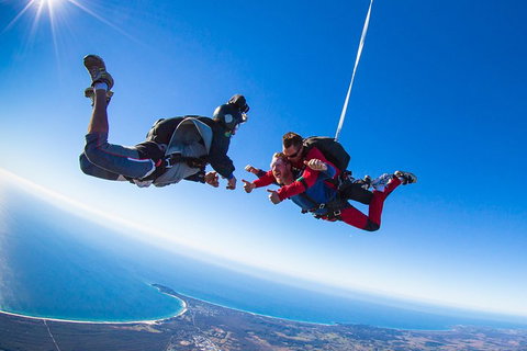 Byron Bay Tandem Sky Dive - Accommodation QLD 0