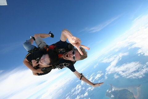 Byron Bay Tandem Sky Dive - Accommodation QLD 1