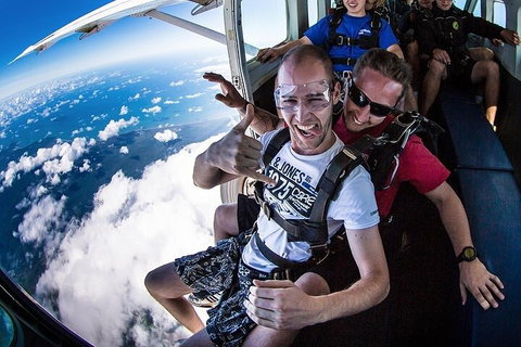Byron Bay Tandem Sky Dive - Accommodation QLD 4
