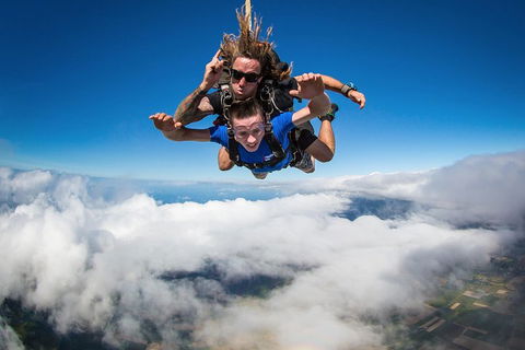 Reef And Rainforest Tandem Sky Dive In Cairns - Accommodation QLD 0