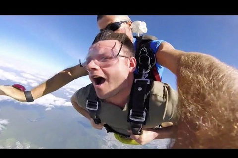 Reef And Rainforest Tandem Sky Dive In Cairns - Accommodation QLD 1