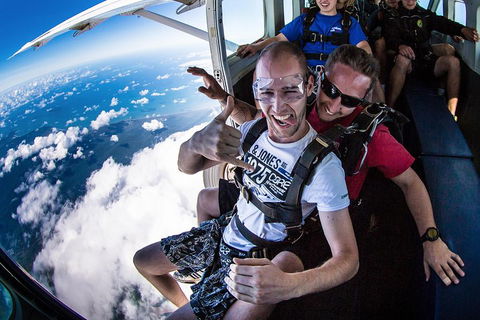 Reef And Rainforest Tandem Sky Dive In Cairns - Accommodation QLD 2