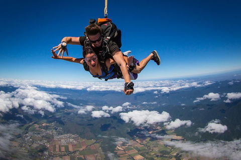 Reef And Rainforest Tandem Sky Dive In Cairns - Accommodation QLD 3