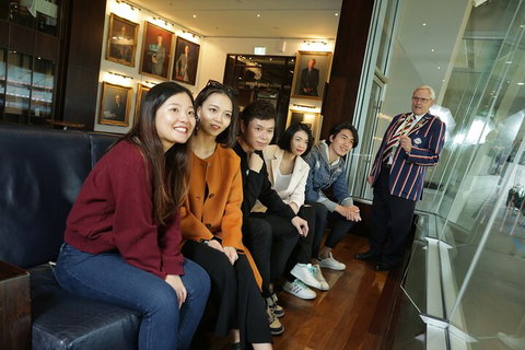 Sports Tour Of Melbourne With MCG Tour And Australian Sports Museum Access - Accommodation QLD 0