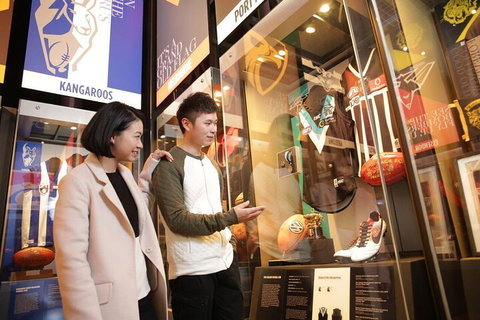 Sports Tour Of Melbourne With MCG Tour And Australian Sports Museum Access - Accommodation QLD 1