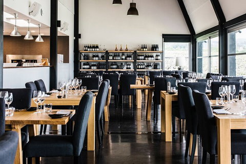 3-Hour Hunter Valley Scenic Helicopter Tour Including 3-Course Lunch From Cessnock - Accommodation QLD 5