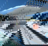 Full Day 9.5 Hour Offshore Fishing Charter - Accommodation QLD