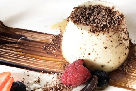 Deluxe Winery Tour To Tamborine Mountain, Includes Gourmet Two Course Lunch - Accommodation QLD 3