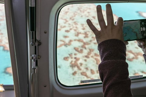 Scenic Flight - Great Barrier Reef, Heart Reef, Whitehaven Beach & Hill Inlet! - Accommodation QLD 2