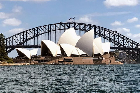 Discover Sydney - Botanic - Accommodation QLD 4