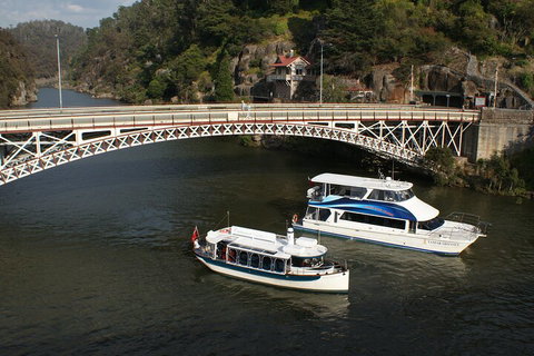 2.5 Hour Morning Discovery Cruise Including Sailing Into The Cataract Gorge - Accommodation QLD 5